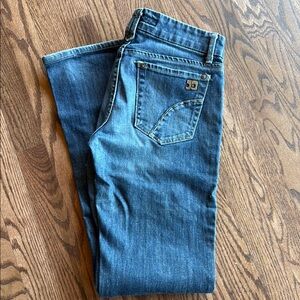 Joe’s Women’s Jeans size 26 with an 31”inseam.